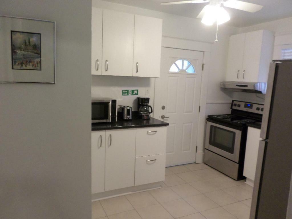 Beautiful, Clean, Quiet 2 Br-In Downtown Ottawa. Parking, Wifi And Netflix Included Apartment Exterior photo